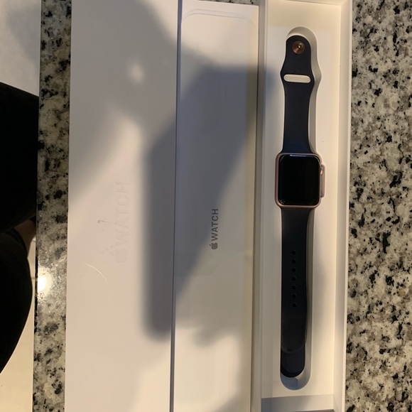 SOLD*** Apple Watch. Series 1/42mm- EUC - Picture 2 of 9